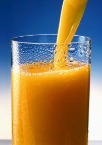 Glas Orangensaft